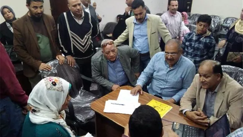 مدير تعليم مطروح يتابع مسابقة المخترع الصغير ..صور
