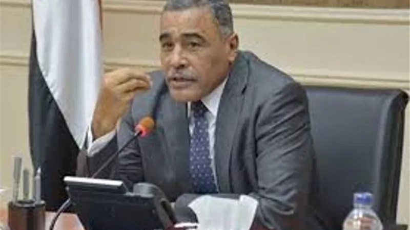 محافظ مطروح يوجه بتكثيف اعمال النظافة