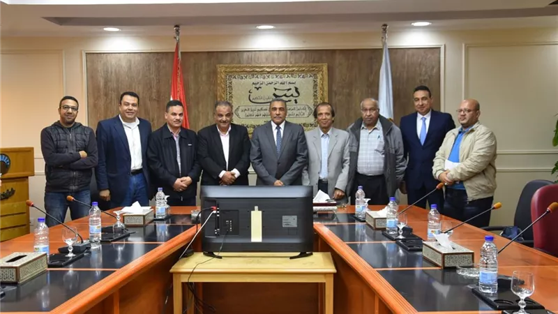 محافظ مطروح : أهمية دور الإعلام فى نقل نبض الشارع والمشاركة فى جهود التنمية