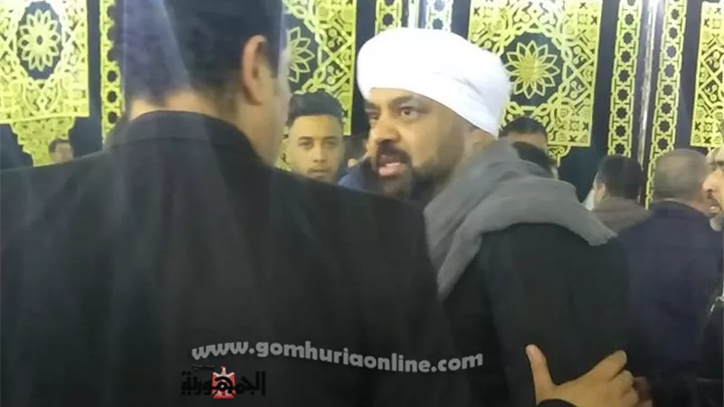 وصول الفنان حجازي متقال عزاء شعبان عبد الرحيم
