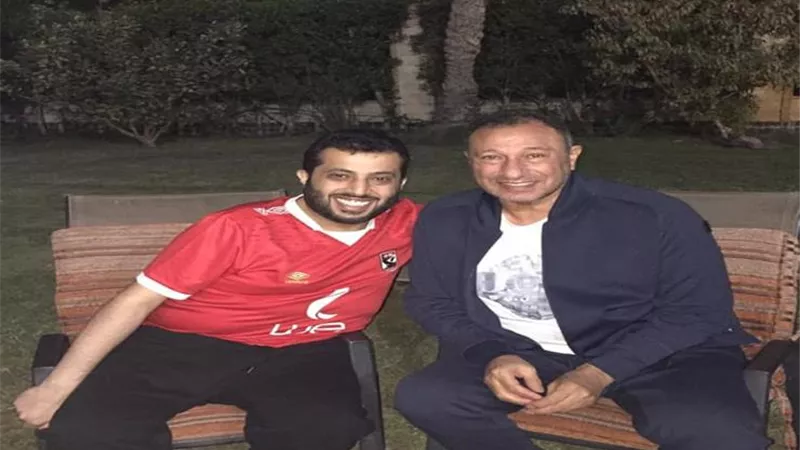 متمنياً له الشفاء العاجل.. الخطيب يقرر زيارة تركى أل الشيخ