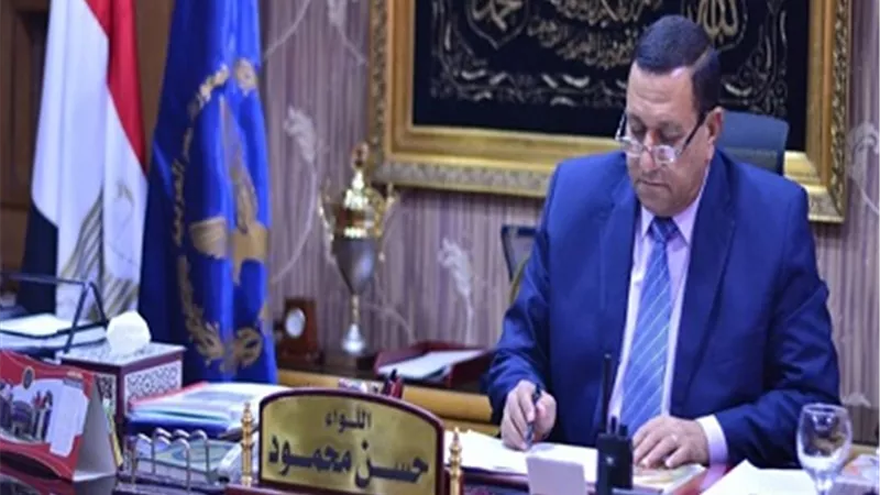 حبس عاملين القيا صديقهما من الطابق الخامس لخلافات مالية بجرجا