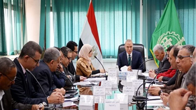 الهجان: نسعى لتوقيع بروتوكول مشروع التحول الرقمي بين وزارة الاتصالات ومحافظة القليوبية