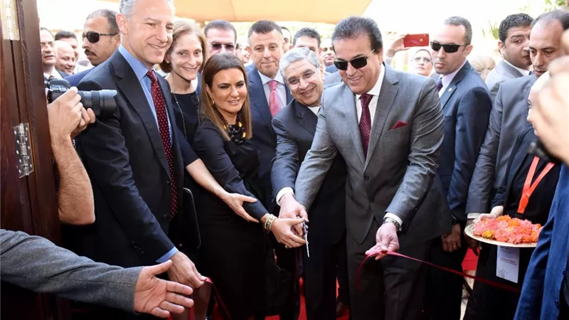 مصر وأمريكا تفتتحان مركز التميز فى مجال علوم الطاقة.. صور