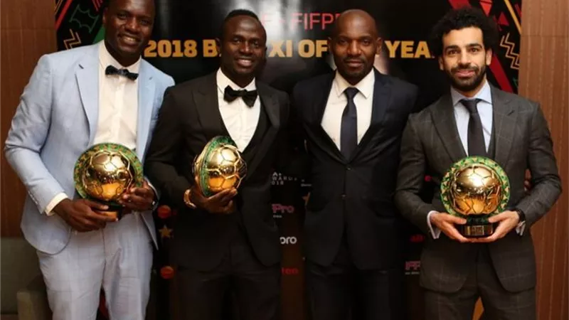 ماني على بعد خطوة من جائزة الأفضل فى افريقيا على حساب صلاح