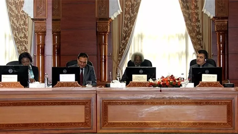 دعوة للتوجه إلى المستقبل في ملتقى 