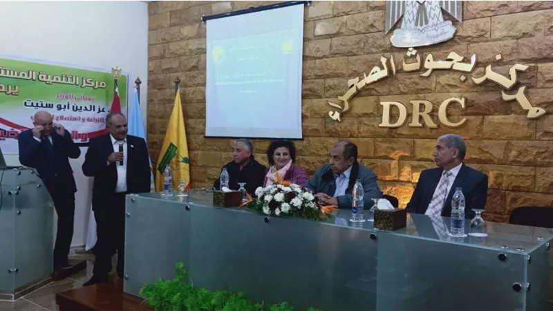 وزير الزراعة يتفقد مركز التنمية المستدامة لموارد مطروح