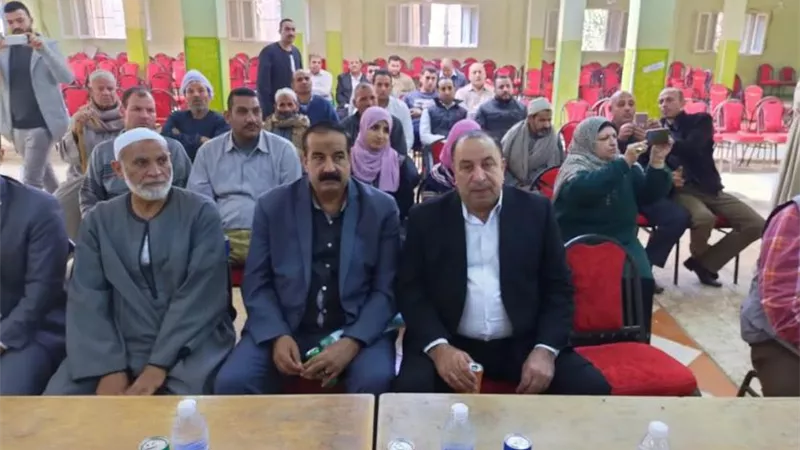 ندوة إرشادية عن الحمى القلاعية والوادى المتصدع بديرب نجم