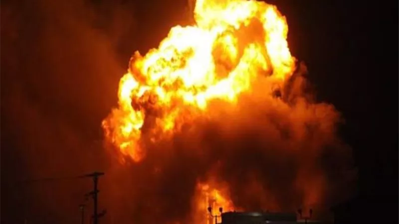 مصرع وإصابة 111 شخصا في انفجار بإيران