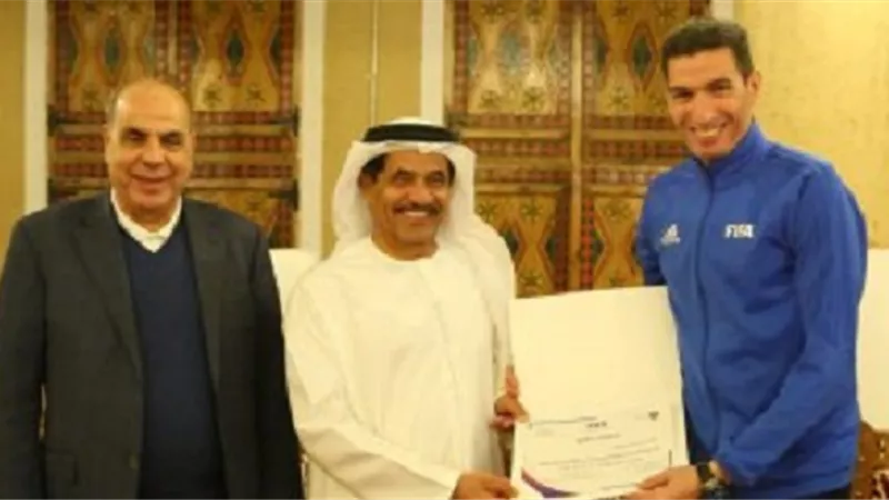الاتحاد العربى يكرم الحكم المصرى جهاد جريشة