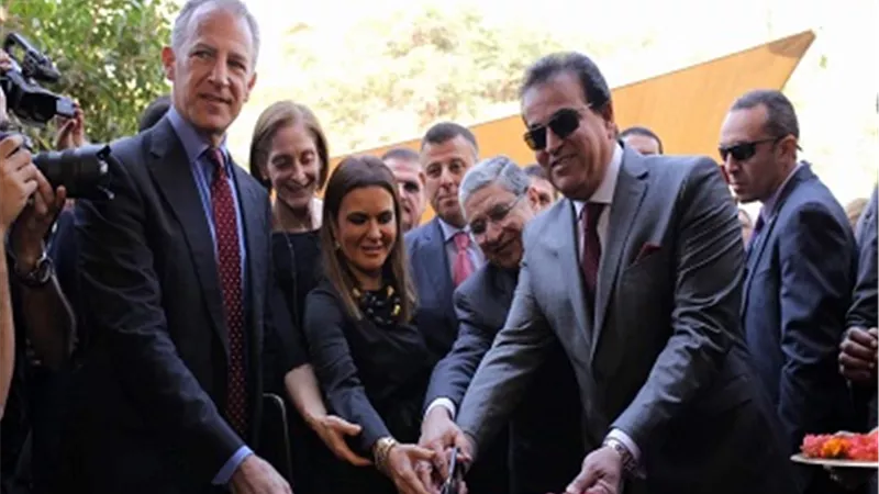 مصر والولايات المتحدة الأمريكية يفتتحان مركز التميز في الطاقة بجامعة عين شمس