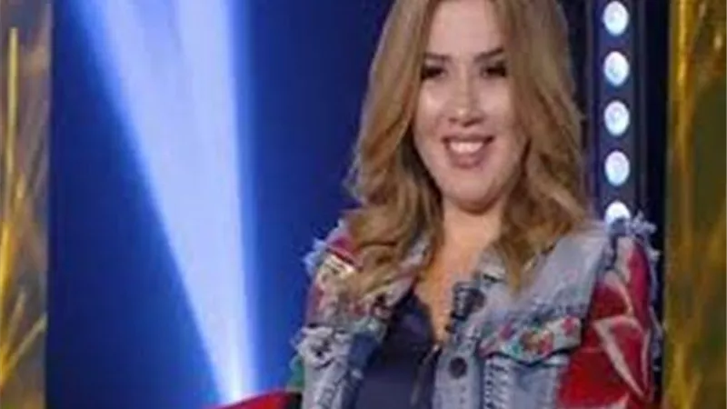 رانيا فريد شوقى تعتذر عن هذا التصرف على الهواء