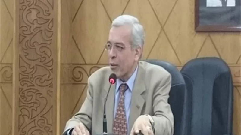 وكيل وزارة التعليم بالقليوبية: الإنتهاء من أعمال التدريب الميدانى لطلاب التربية العملية بالجامعات