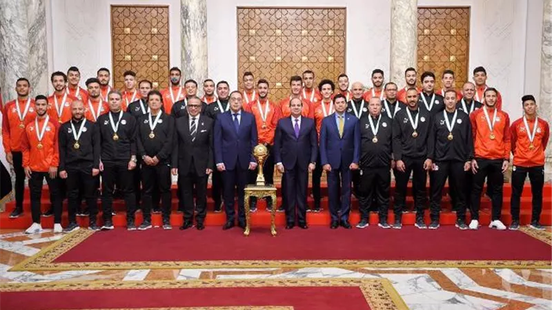 الرئيس السيسي يوجه بتوفير كافة الامكانيات لأبطال مصر الرياضيين لتحقيق المزيد من الانجازات الرياضية