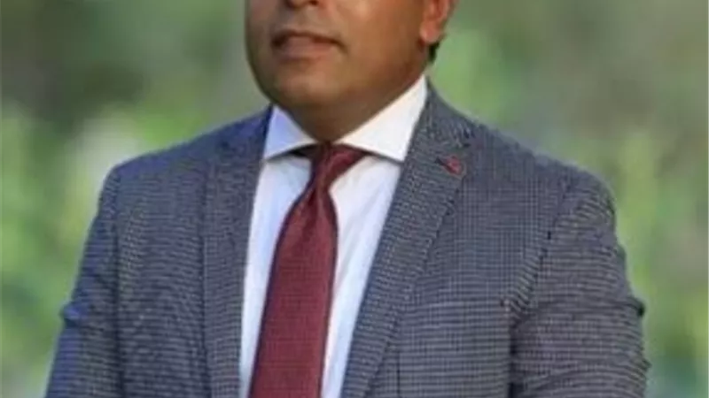 شاهد.. إعلامي يخاطب محافظ الفيوم بتحريك إحداثيات 500 فدان بكوم أوشيم