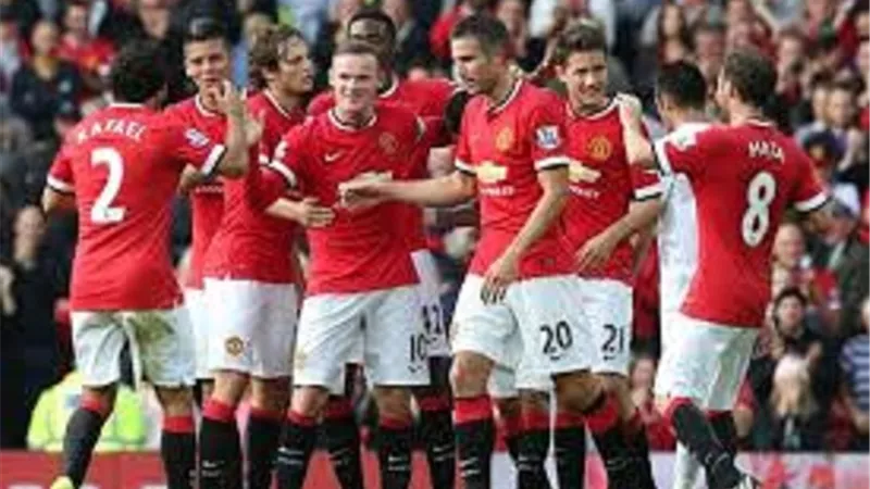المان يونايتد يواصل التألق ويفوز على مانشستر سيتي1/2 فى الدورى الانجليزى