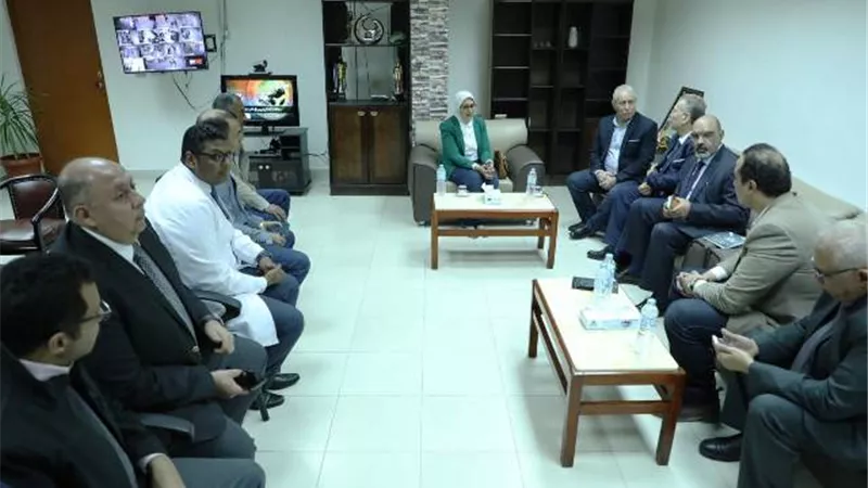 وزيرة الصحة: تسجيل 300 ألف مواطن بمنظومة التأمين الصحى الشامل بالأقصر