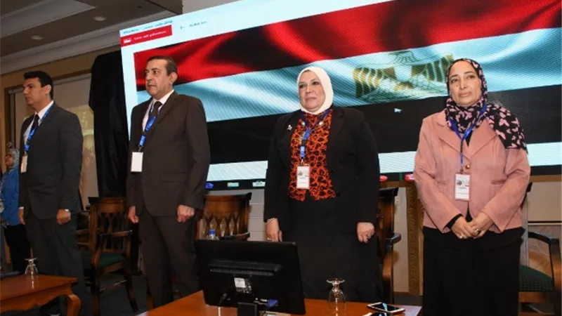 افتتاح المؤتمر الثانى لصيدلة قناة السويس ..صور