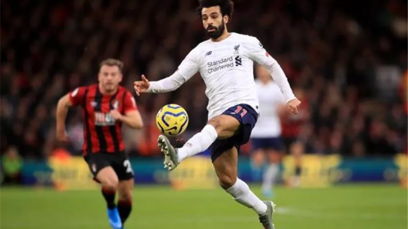 ليفربول يحافظ على صدارة البريميرليج بثلاثية فى بورنموث.. وصلاح يصنع ويسجل