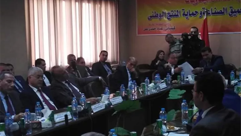 النائب طارق متولى يشارك فى مؤتمر تعميق الصناعة وحماية المنتج الوطنى