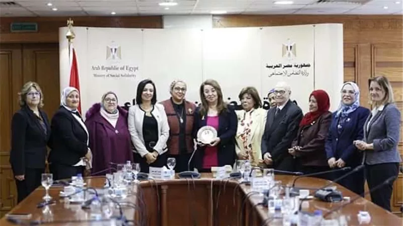قومى المرأة يزور غادة والى لتقديم التهنئة بمنصبها الرفيع بالأمم المتحدة