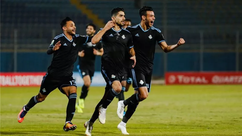 محمد فاروق يحرز الهدف الرابع لبيراميدز امام نوازيبو الموريتانى