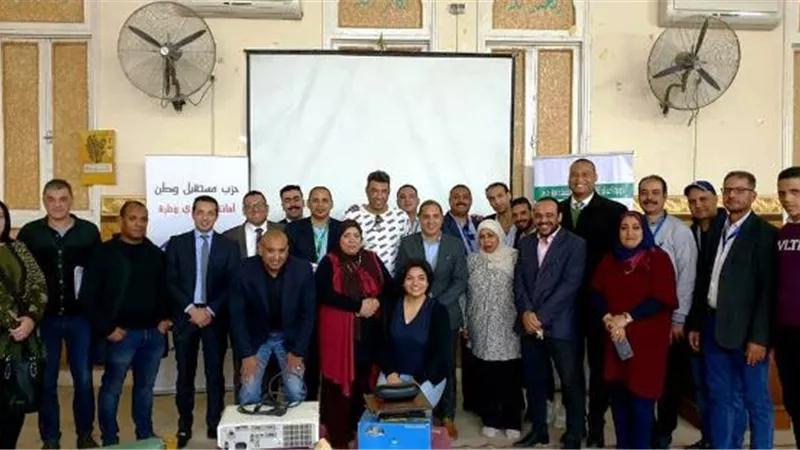 بحضور 150متدرب..