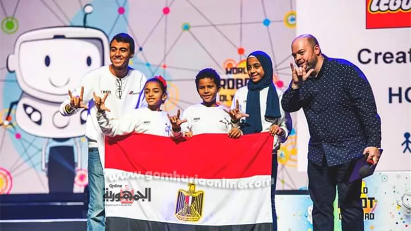 الفرسان الثلاثة .. حصدوا المركز الاول فى الاوليمبياد الدولى للروبوت بالمجر