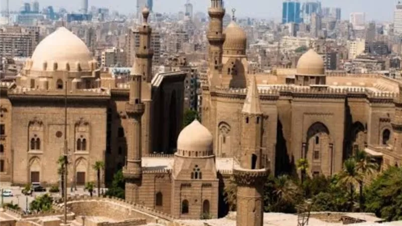 سياحة النواب: زيارة ميدانية لمنطقة المعز لدين الله الفاطمي