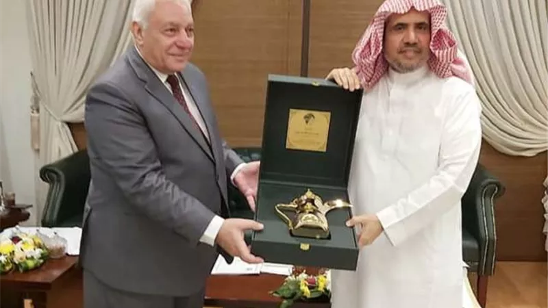 جائزة عالمية من رابطة الجامعات الإسلامية في مجال السلام الحضاري
