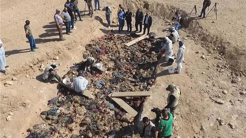 العراق: العثور على مقبرة جماعية بمنطقة لم تسيطر عليها داعش يوماً