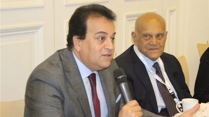 وزير التعليم العالي يشارك مجدي يعقوب في افتتاح ورشة حول الطب الجيني