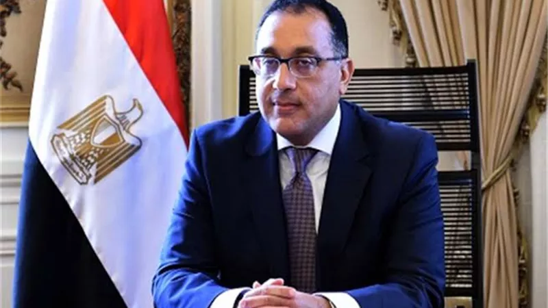 رئيس الوزراء يتفقد مدينة أسوان الجديدة