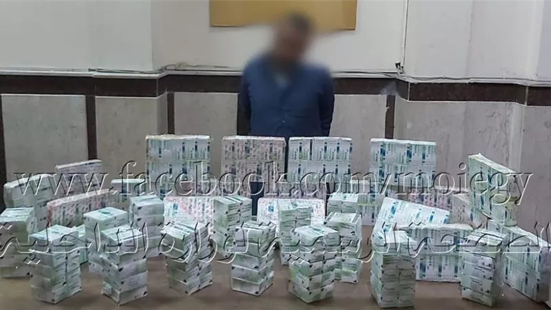 ضبط عاطل بحوزته 37 ألف قرص مخدر بقصد الإتجار فى مطروح