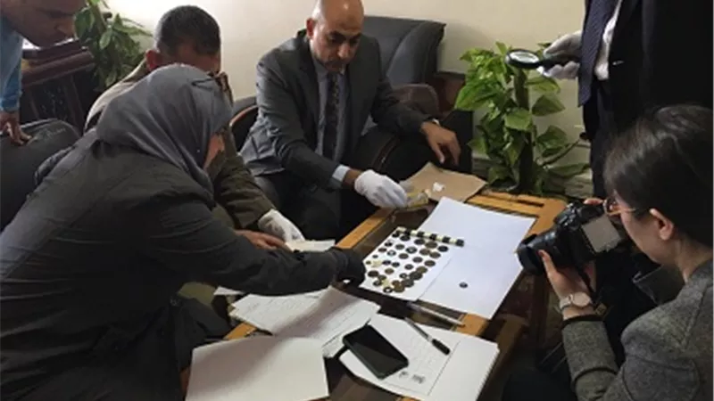 الآثار: إيداع ٣١ عملة أثرية مهربة بالمتحف المصري لحين تسليمها للصين