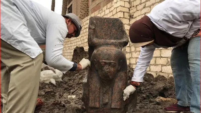 وزارة الاثار: كشف اثري لتمثال ملكي نادر بميت رهينة