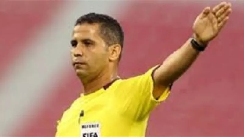 محمود عاشور حكما للقاء الزمالك وبيراميدز
