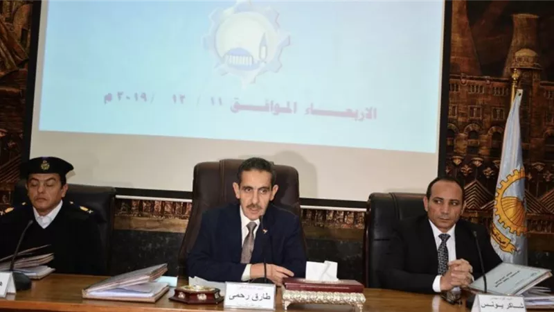 تنفيذي الغربية .. يؤكد استمرارية رفع تراكمات القمامة بمصانع دفرة والمحلة الكبرى مع حملات النظافة المكثفة