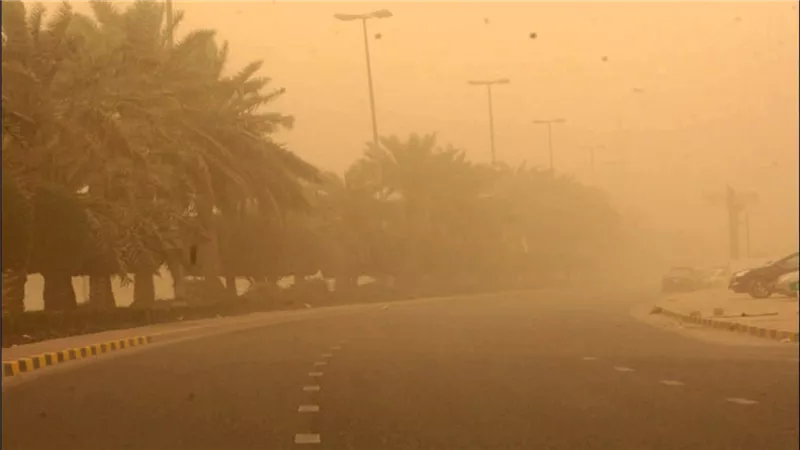 تعرف على دعاء الرياح والعواصف الترابية