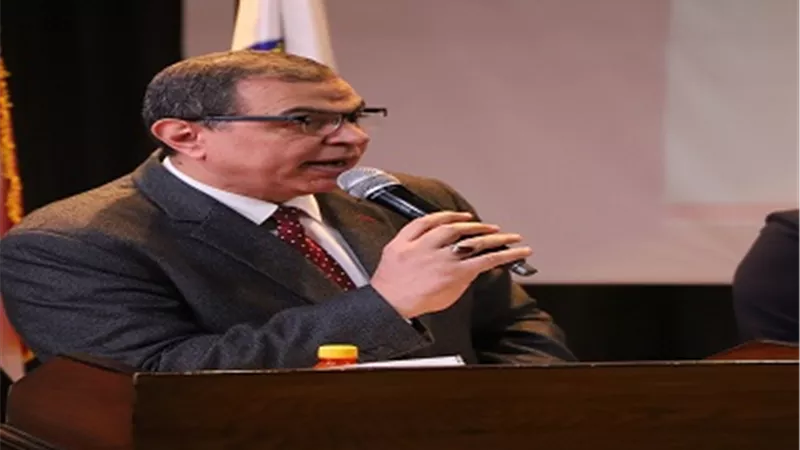 القوى العاملة تبرم اتفاقية جماعية تحقق مزايا مالية لـ 990 عاملاً بأحد الفنادق