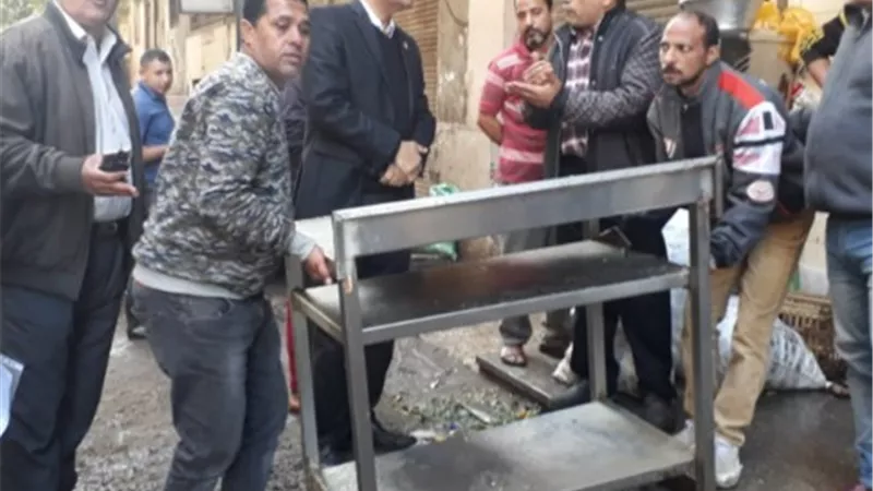 رئيس حي الطالببه بتابع شفط مياه الامطار