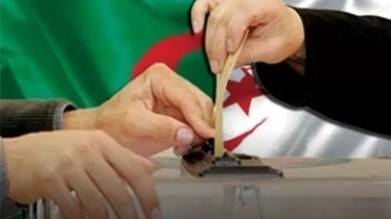 مرشحو الرئاسة الجزائرية متفائلون بالانتخابات .. ويؤكدون : فرصة جديدة