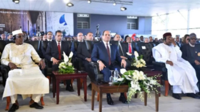 الرئيس السيسي يشهد الجلسة الختامية لمنتدى أسوان للسلام والتنمية