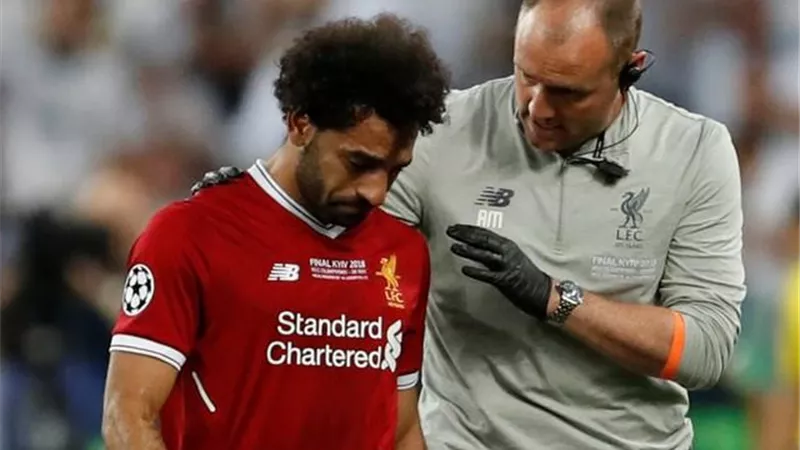 لهذا السبب محمد صلاح فى مستشفى الأورام.. صور