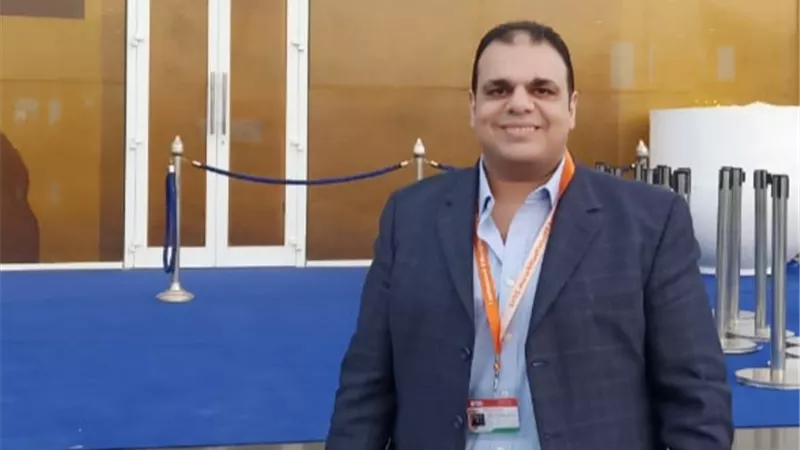 ايمن فتحي : منتدى الشباب يؤكد قيم نشر السلام ونبذ الصراعات الدولية