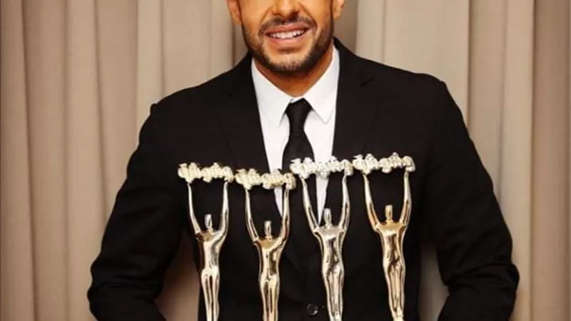 محمد حماقي يستحوذ على 4 جوائز في 