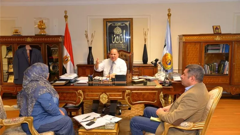 محافظ أسيوط يعلن تنفيذ خطة تنمية الموارد الذاتية