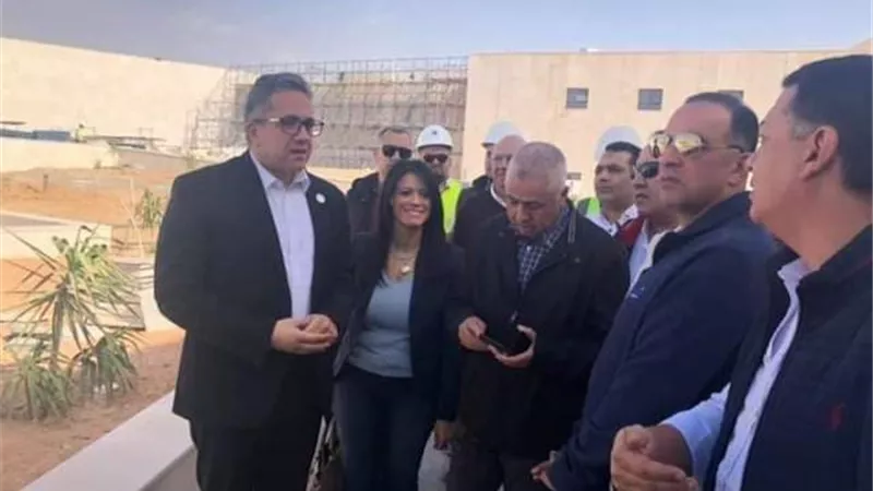 وزيرا الآثار والسياحة يتفقدان متحف شرم الشيخ القومي