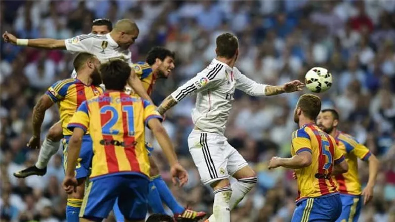 موعد مباراة ريال مدريد وفالنسيا فى الدوري الإسبانى والقنوات الناقلة