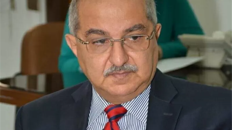 رئيس جامعة أسيوط يعلن إجراء 5937 عملية بالمستشفيات الجامعية خلال 2019
